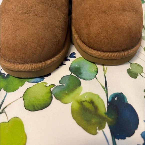 UGG Classic Tall Tan Boots - Picture 4 of 9